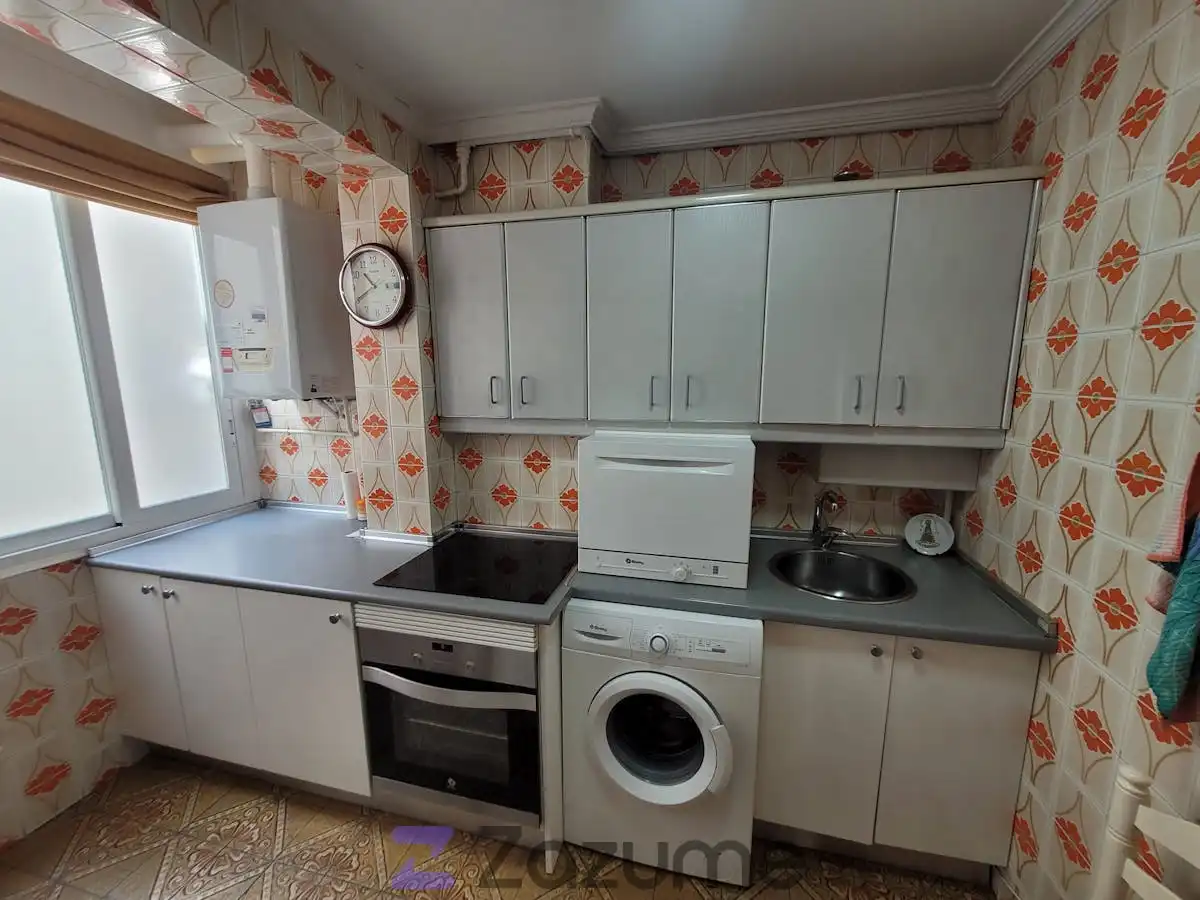 Kitchen of Flat for rent in Segovia  with Heating, Parquet flooring and Furnished