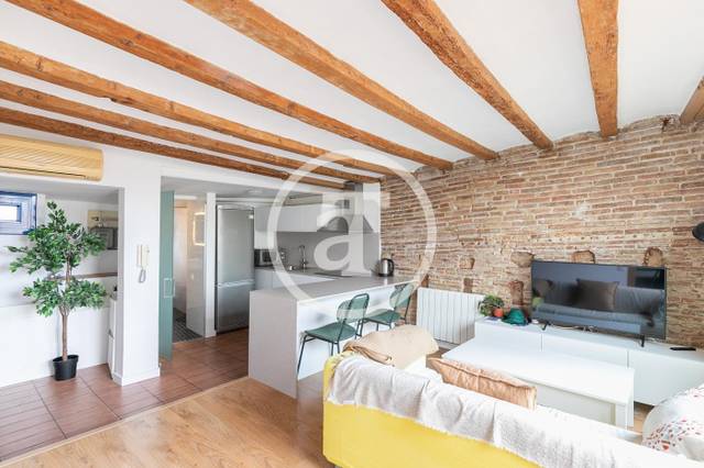 Piso en Alquiler en Carrer del Portal Nou en Sant Pere, Sta. Caterina i la Ribera