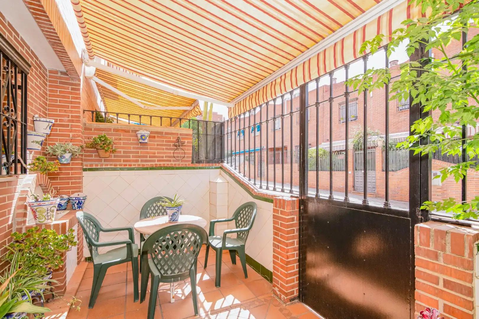 Terraza de Casa adosada en venta en Granada con Aire acondicionado y Calefacción