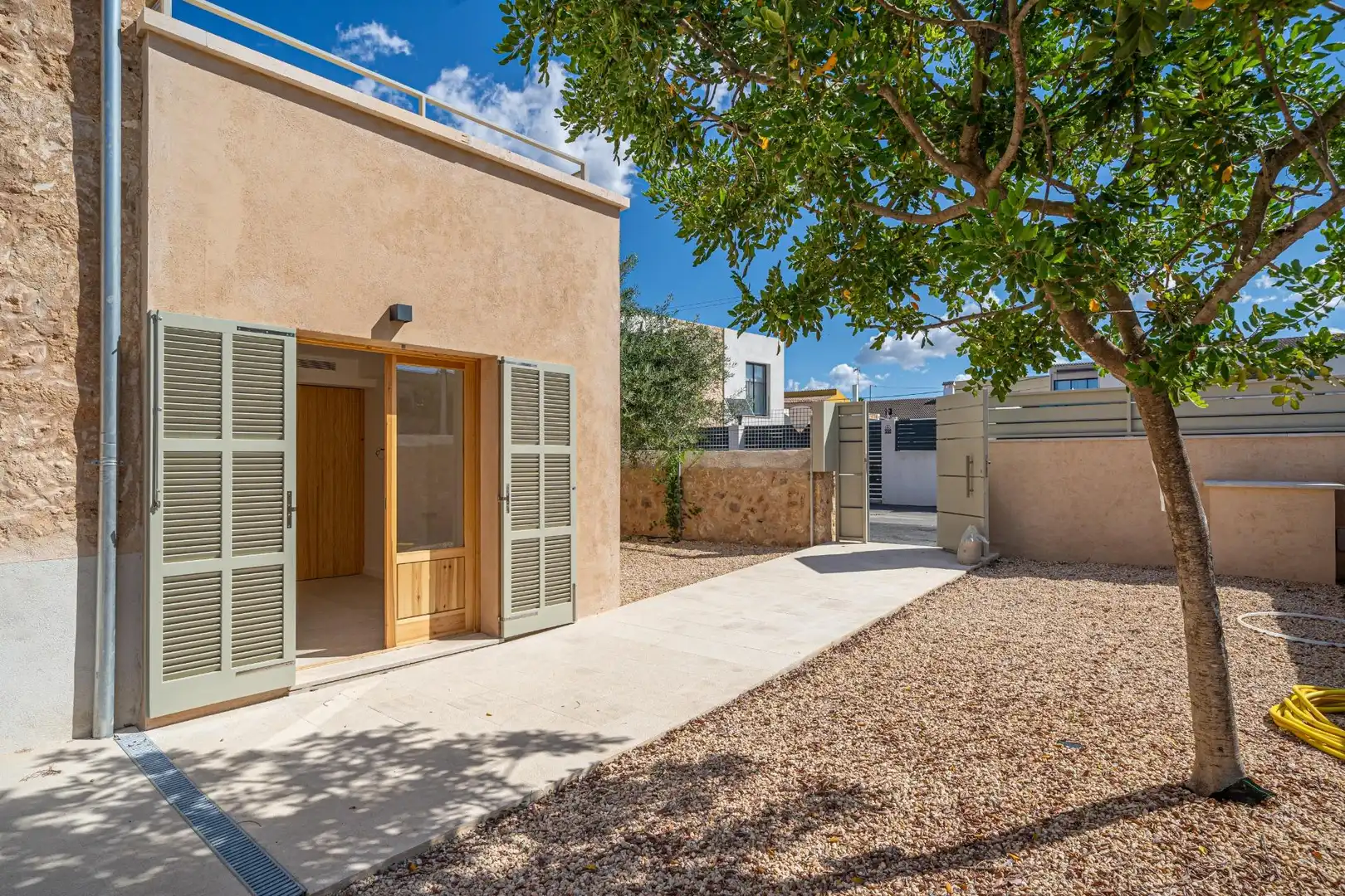 Vista exterior de Casa o chalet en venta en Marratxí con Terraza, Piscina y Balcón
