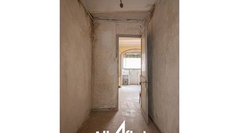Foto 4 de Piso en venta en Calle Sant Antoni Abat, El Raval, Barcelona Capital
