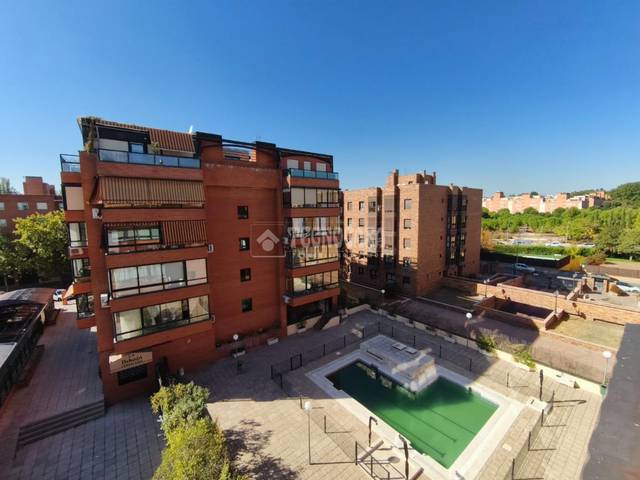 Piso en Alquiler en Alameda de Osuna