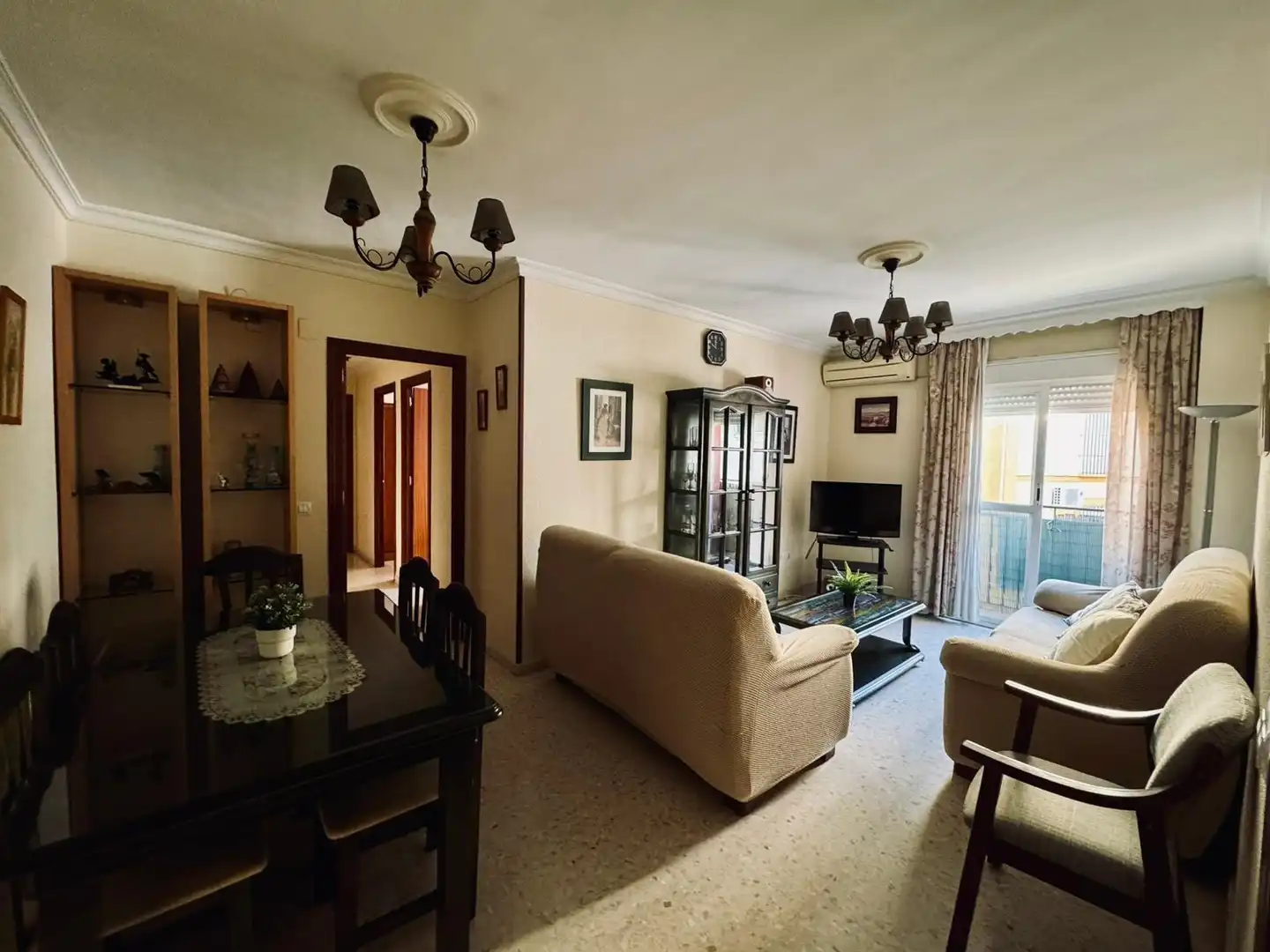 Living room of Flat for sale in Sanlúcar de Barrameda  with Air Conditioner and Balcony