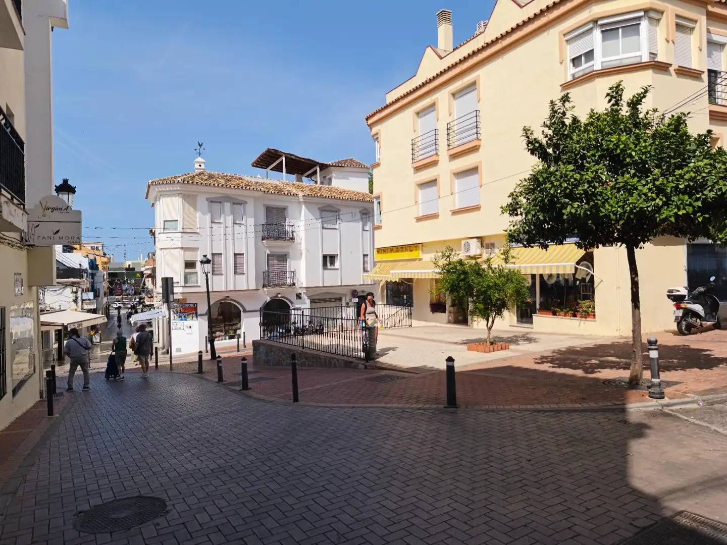 Vista exterior de Trastero en venta en Benalmádena
