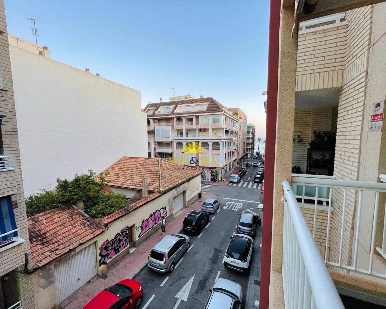 Exterior view of Apartment to rent in Torrevieja  with Air Conditioner, Heating and Terrace