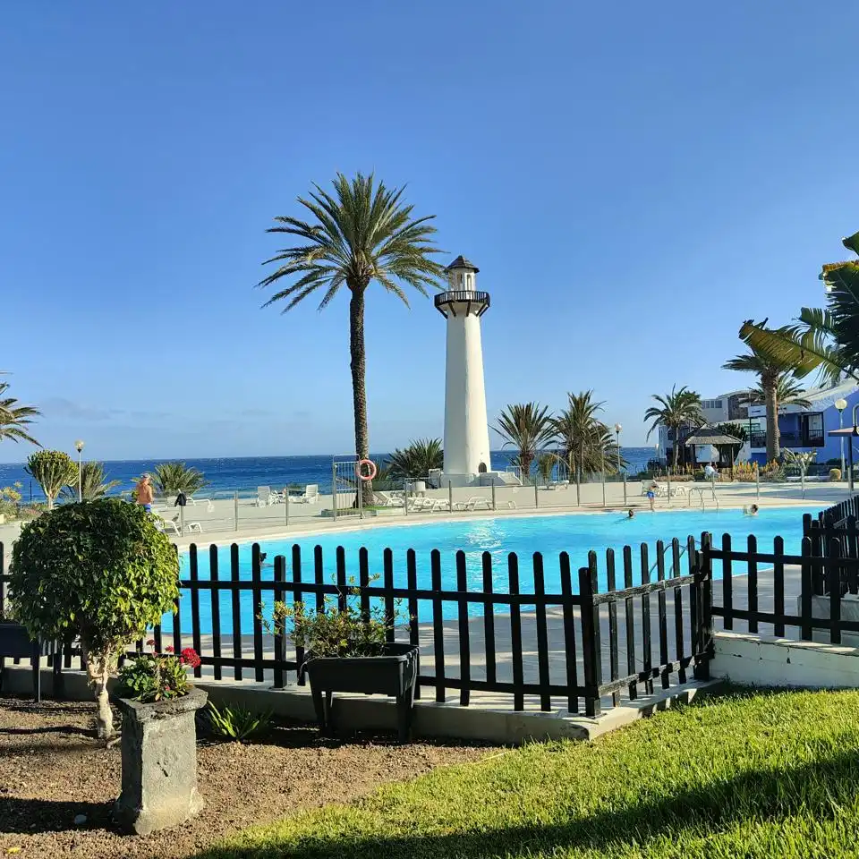Casa adosada de lloguer a Los Pinos, San Agustín - Bahía Feliz