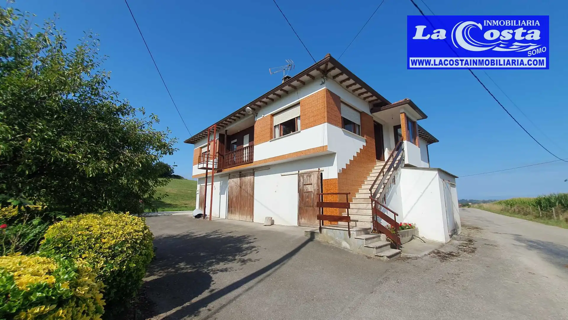 Vista exterior de Casa o chalet en venta en Ribamontán al Mar con Jardín privado y Amueblado