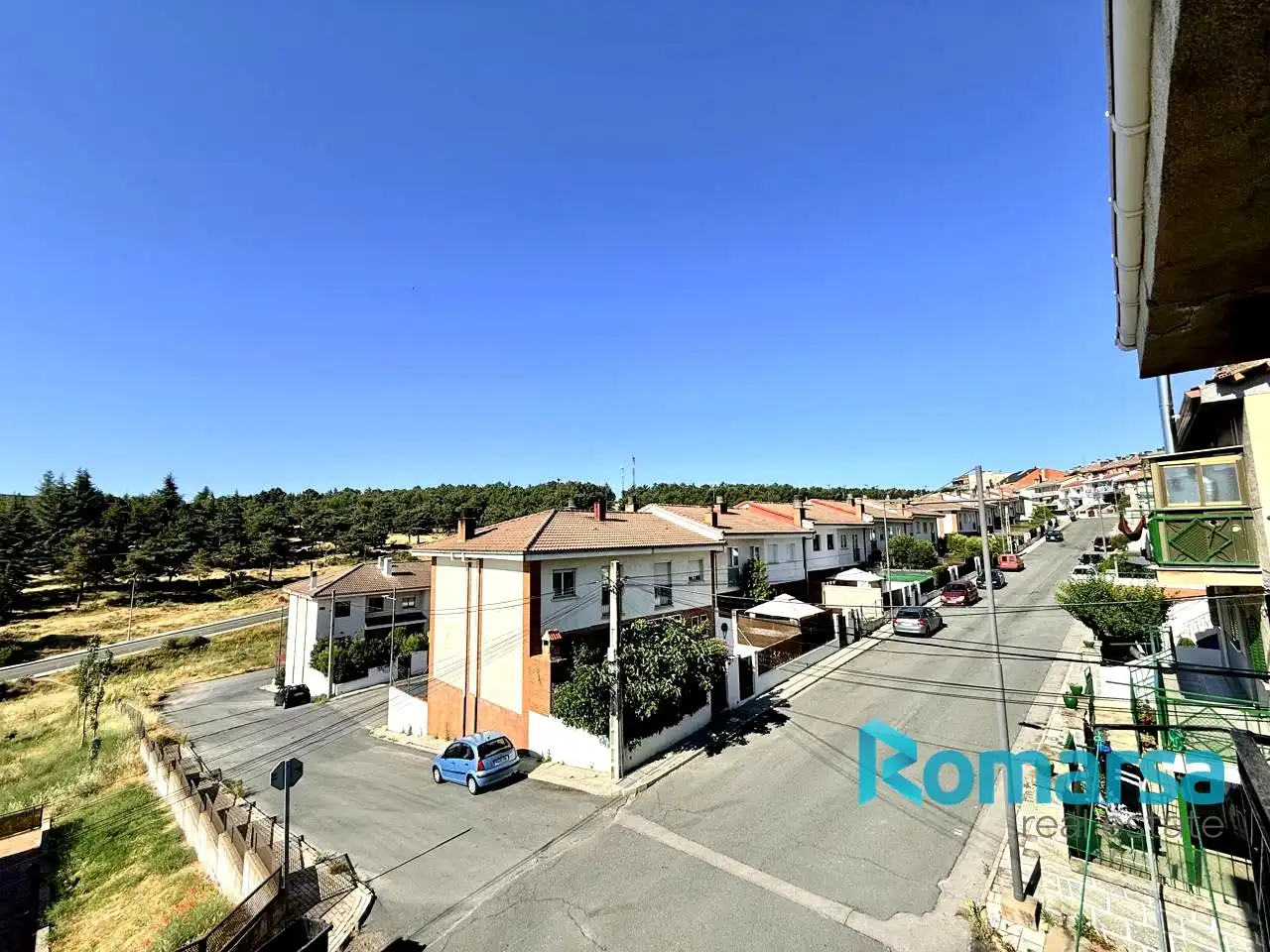 Vista exterior de Piso en venta en Las Navas del Marqués  con Parquet, Terraza y Trastero