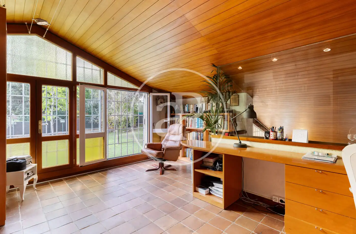 Sala de estar de Casa o chalet en venta en Cerdanyola del Vallès con Aire acondicionado, Calefacción y Jardín privado