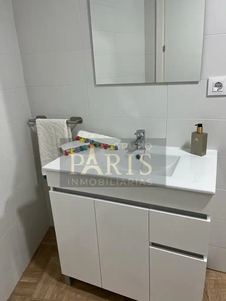 Badezimmer von Wohnungen zur Miete in Cartagena mit Möbliert