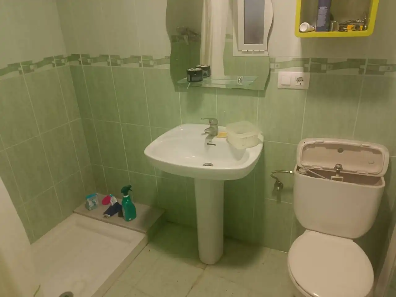 Baño de Casa adosada en venta en Ador con Calefacción, Terraza y Amueblado
