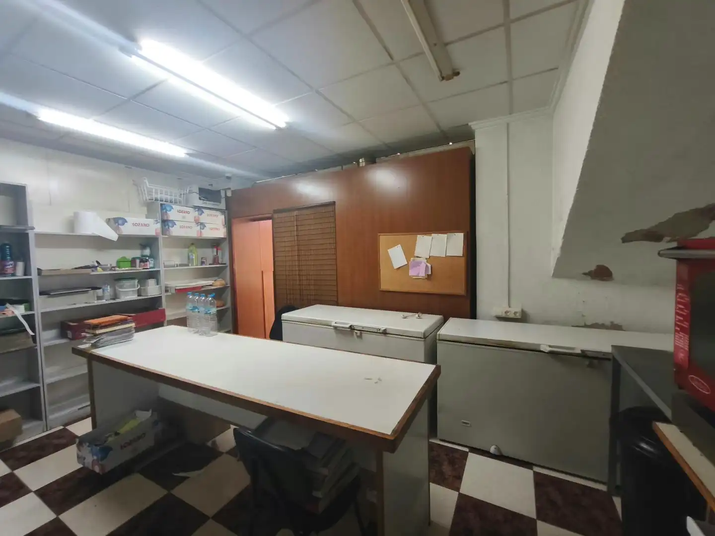 Commercial properties for rent in Almoradí  with Air Conditioner and Furnished