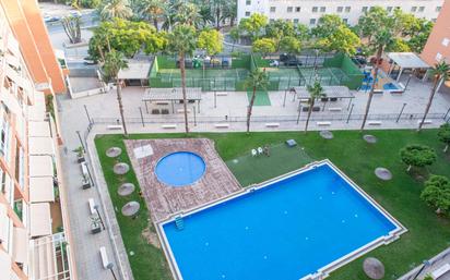 Swimming pool of Flat for sale in Alicante / Alacant  with Air Conditioner, Terrace and Balcony