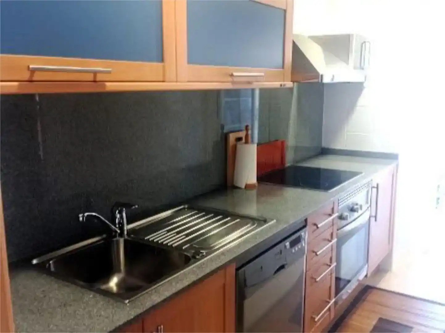 Cuina de Apartament en venda en L'Escala amb Aire condicionat i Balcó
