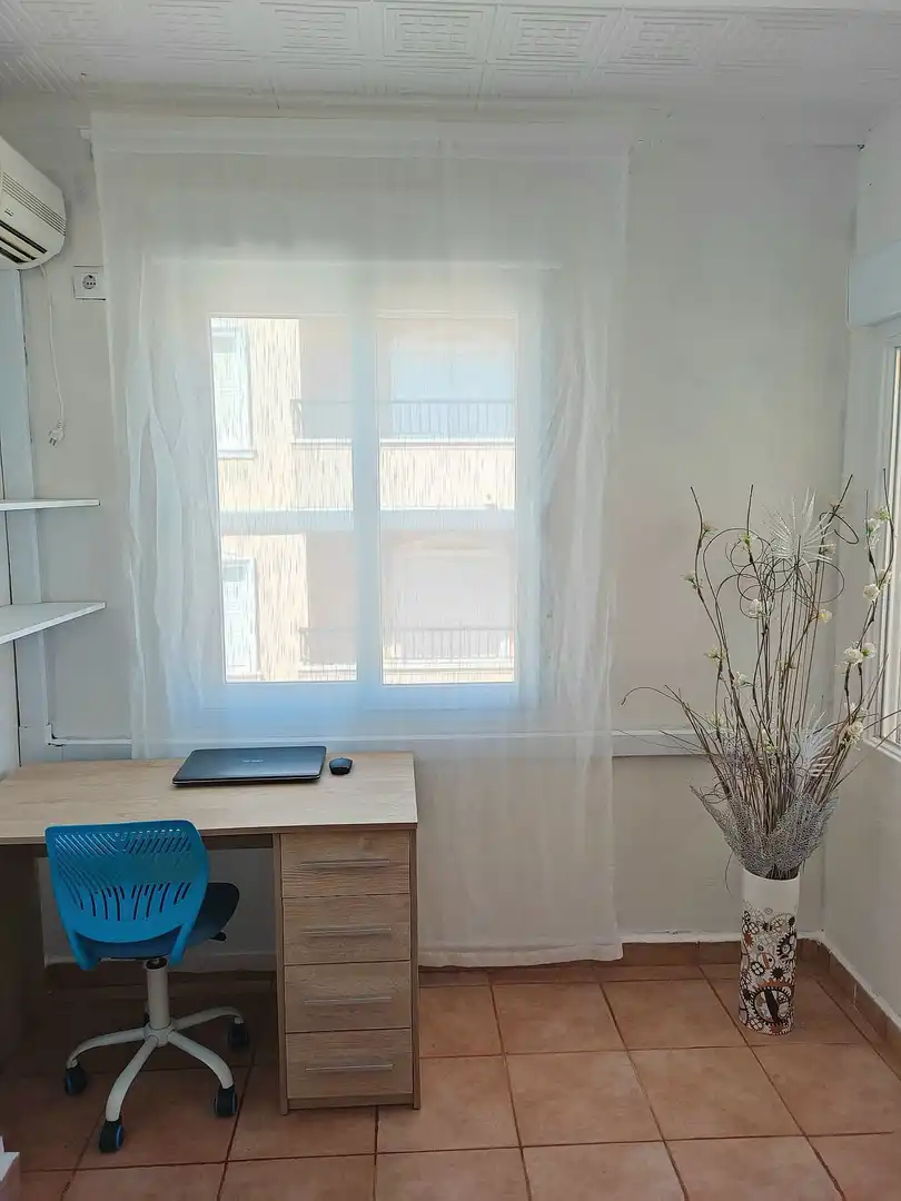 Habitación de Apartamento en venta en Guardamar del Segura con Aire acondicionado, Terraza y Amueblado