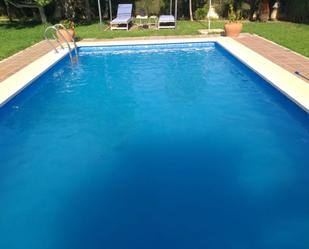 Piscina de Casa o xalet en venda en Guadalcázar amb Calefacció, Jardí privat i Terrassa