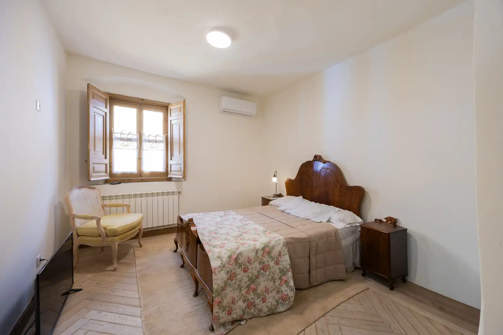 Habitación de Casa o chalet en venta en El Puente del Arzobispo con Aire acondicionado, Calefacción y Jardín privado