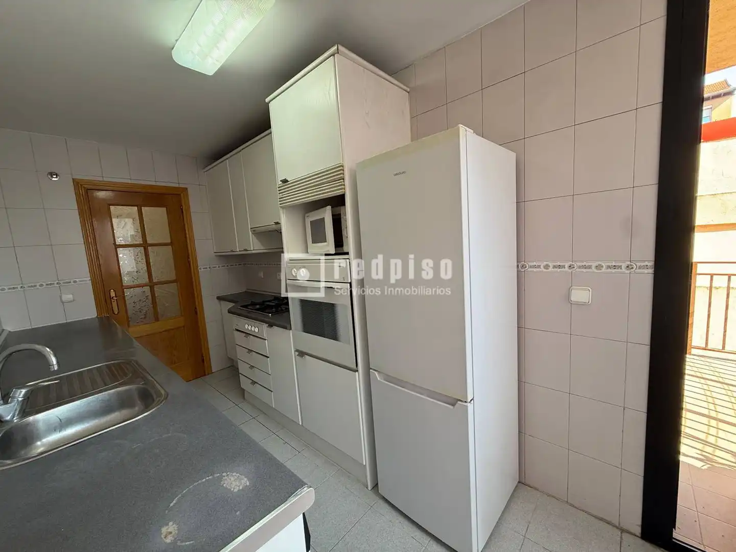 Kitchen of Flat for sale in Madrid  with Air Conditioner, Heating and Parquet flooring