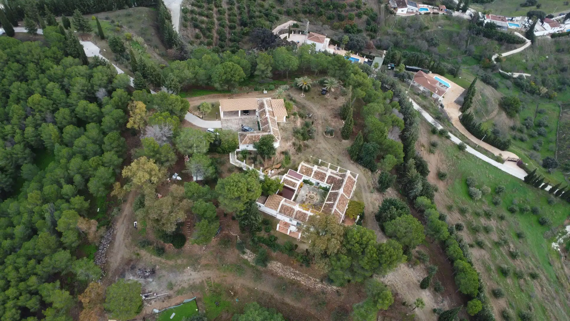 Casa o chalet en venta en Alhaurín El Grande con Jardín privado, Trastero y Piscina