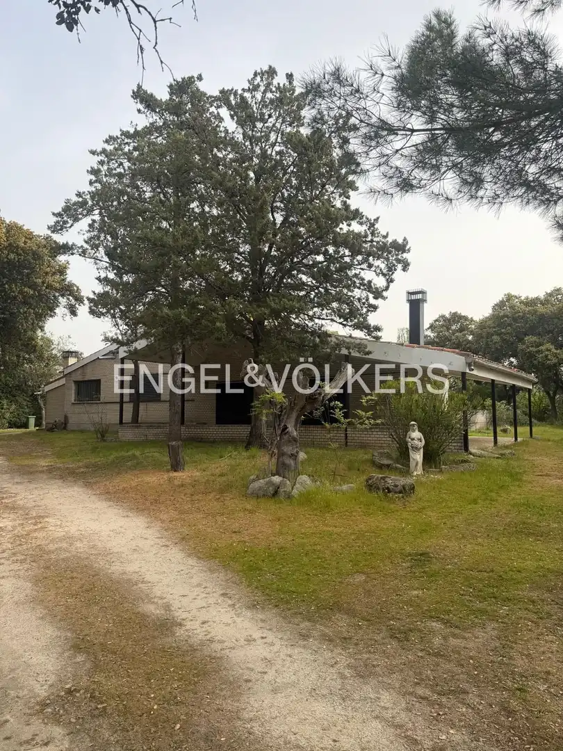 Vista exterior de Casa o xalet en venda en Raya del Palancar - Guadamonte  
