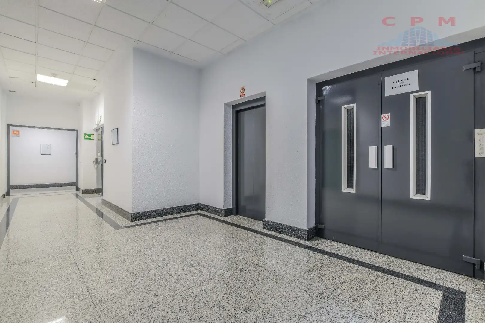 Oficina de lloguer en Madrid amb Aire condicionat, Calefacció i Traster