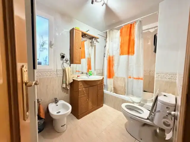 Badezimmer von Wohnung zum Verkauf in Coslada mit Klimaanlage, Heizung und Terrasse