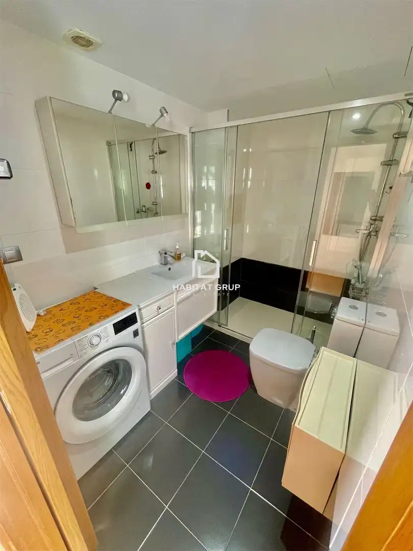 Bathroom of Duplexes for sale in Castell d'Aro, Platja d'Aro i s'Agaró  with Air Conditioner, Heating and Terrace