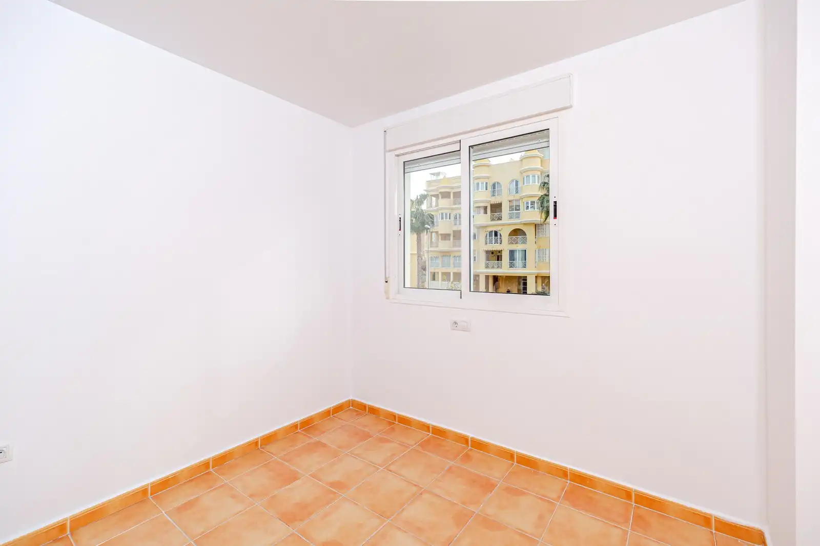 Piso con terraza en venta en Playa de San Juan - El Cabo de las Huertas, imagen 8