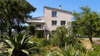 Vista exterior de Finca rústica en venda en Vilassar de Dalt amb Terrassa, Piscina i Balcó