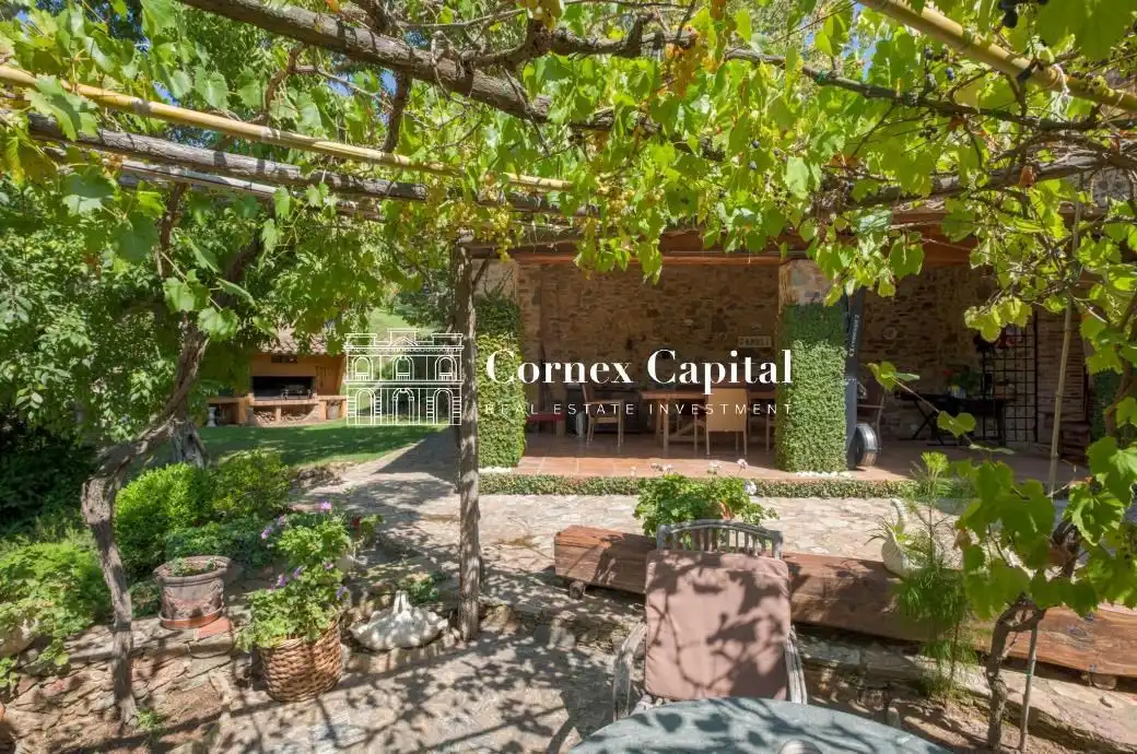 Country house with pool for sale in Vall Llobrega, imagen 4