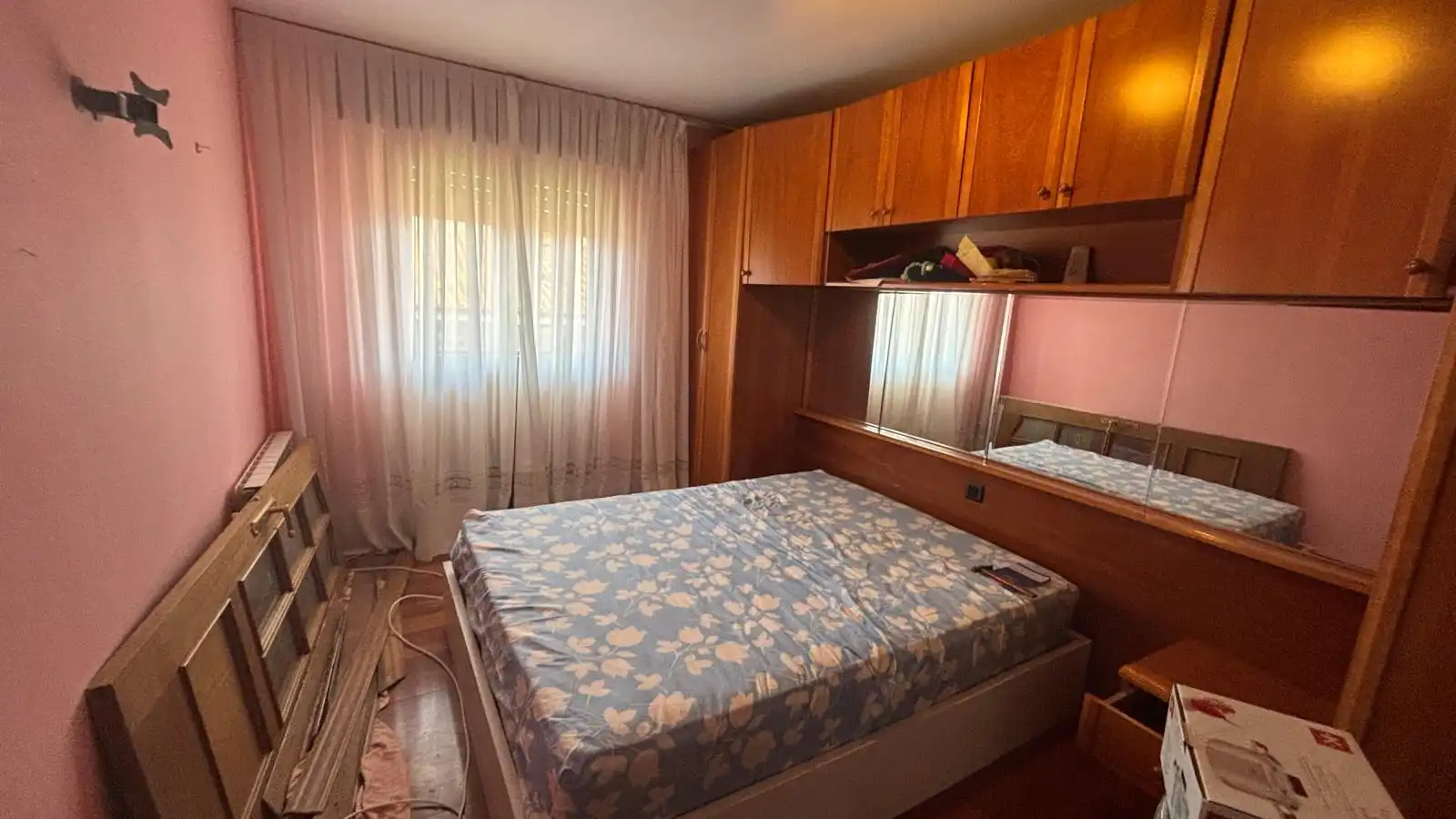 Schlafzimmer von Wohnung zum Verkauf in Rasines mit Heizung, Möbliert und Ofen