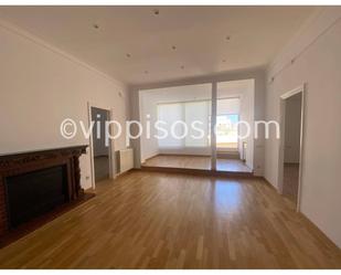 Living room of Flat to rent in  Barcelona Capital  with Air Conditioner and Terrace