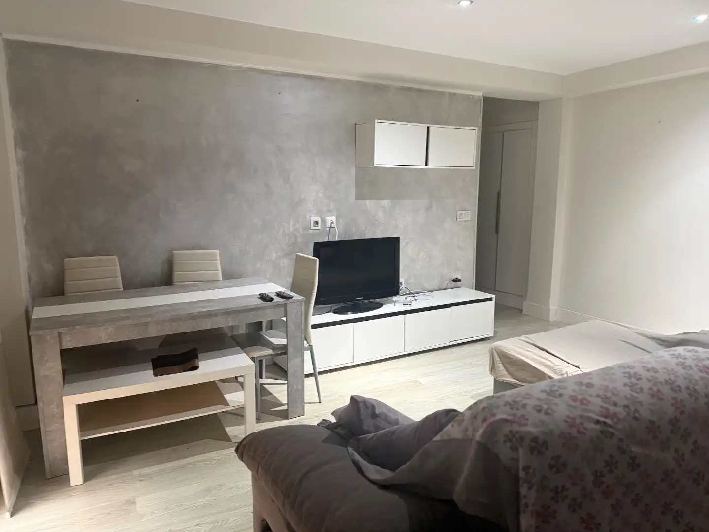 Flat for sale in Carrer Molina d'Aragó 5, imagen 2