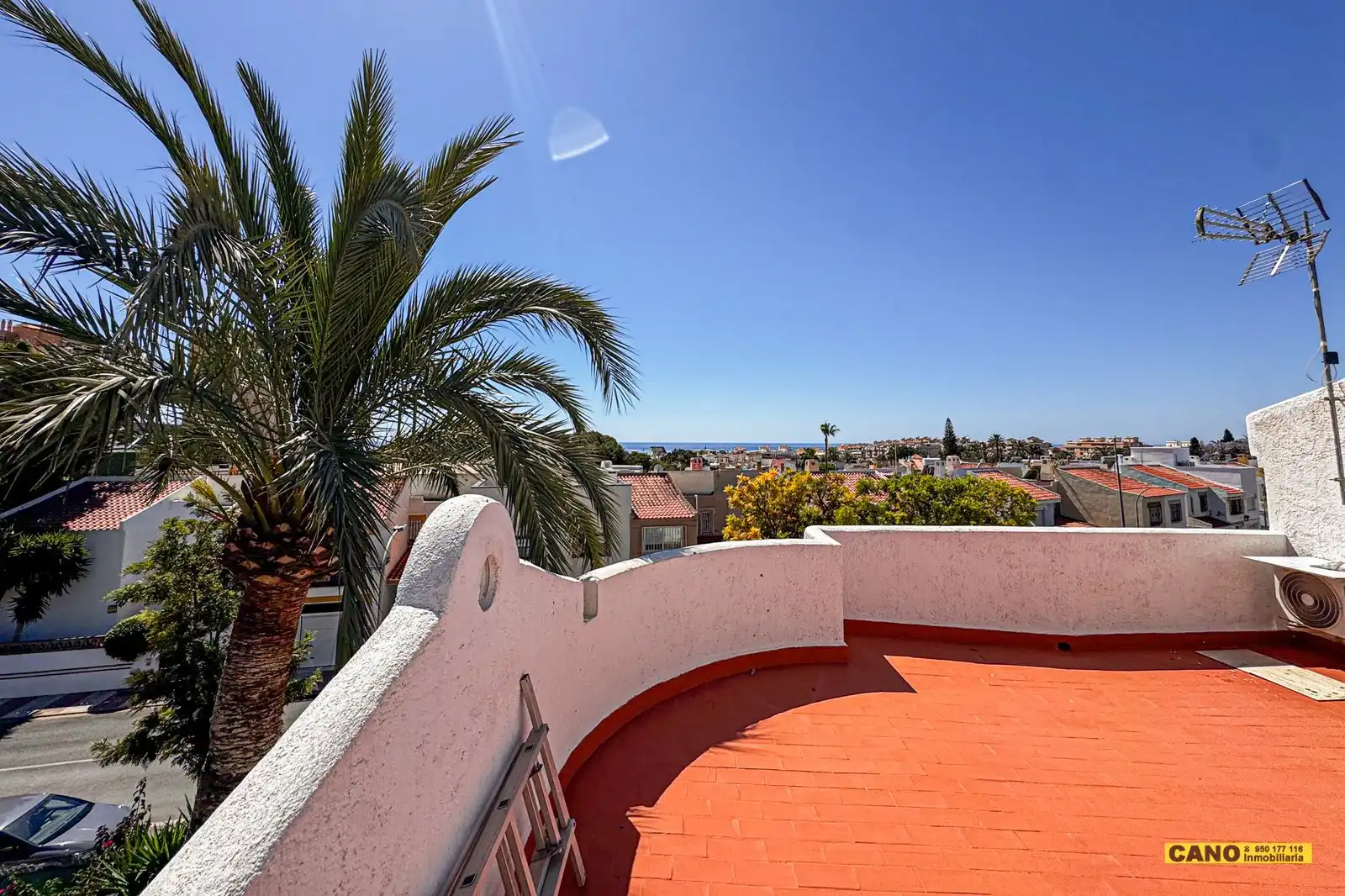 Terrace of Houses for sale in Roquetas de Mar  with Terrace, Storage room and Swimming Pool