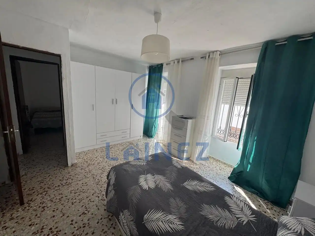 Dormitori de Casa adosada en venda en Bujalance amb Aire condicionat, Terrassa i Traster