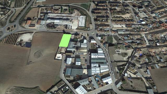 Terreno en Venta en C/ Padre Granell  en Sierra de Yeguas