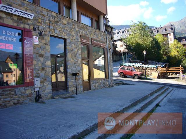 Local comercial en Venta en Carrèr deth Rosèr en Vielha