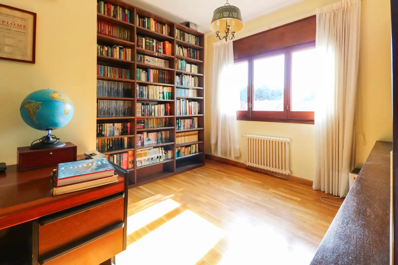 Sala d'estar de Casa o xalet en venda en Castelldefels amb Aire condicionat, Calefacció i Parquet