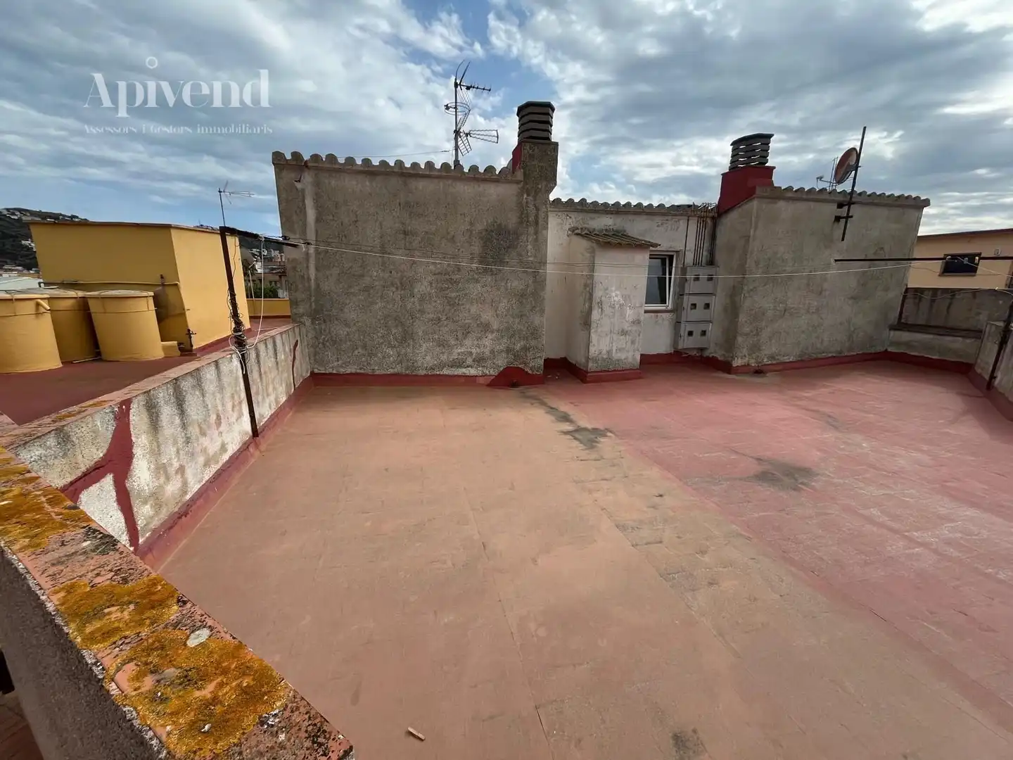 Vista exterior de Pis en venda en Roses amb Aire condicionat, Terrassa i Moblat