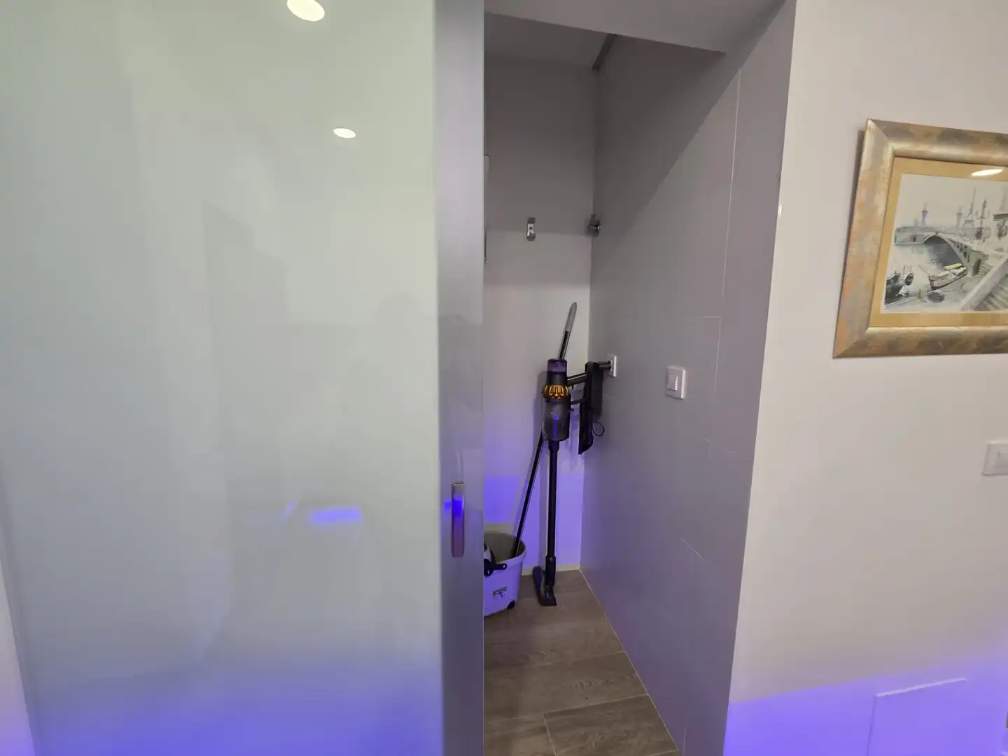 Apartament en venda en Vigo  amb Moblat, Forn i Microones