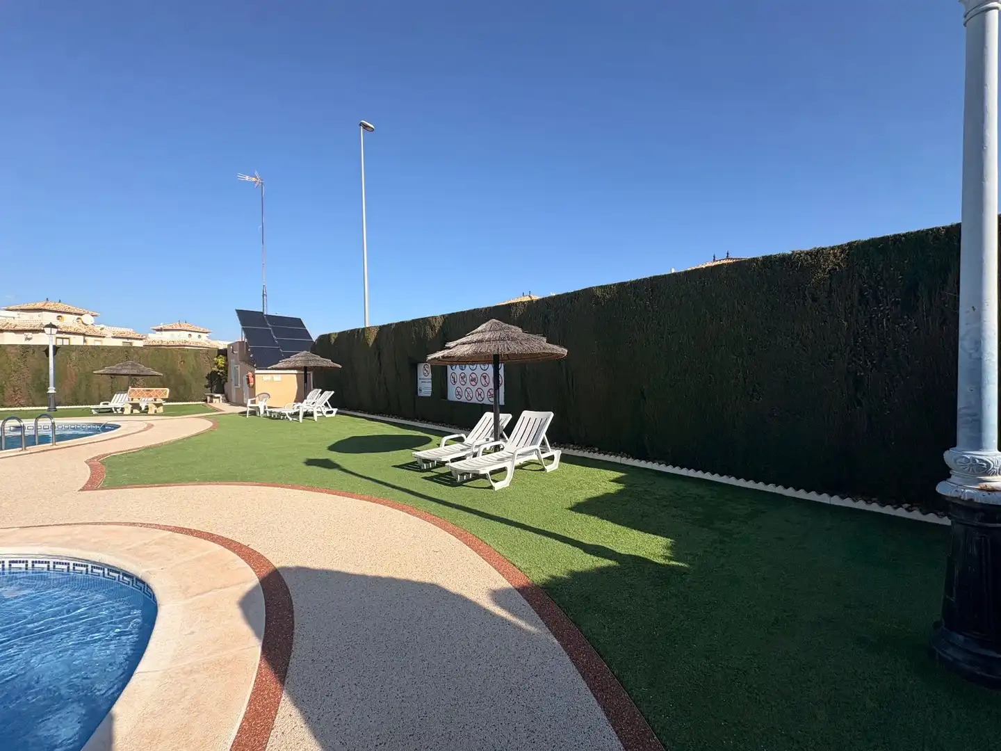 Casa o xalet de lloguer a Lomas de Cabo Roig - Los Dolses