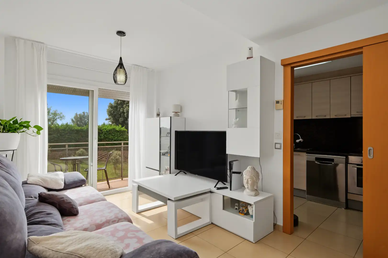 Flat for sale in Plaça dels Països Catalans, Vilobí d'Onyar