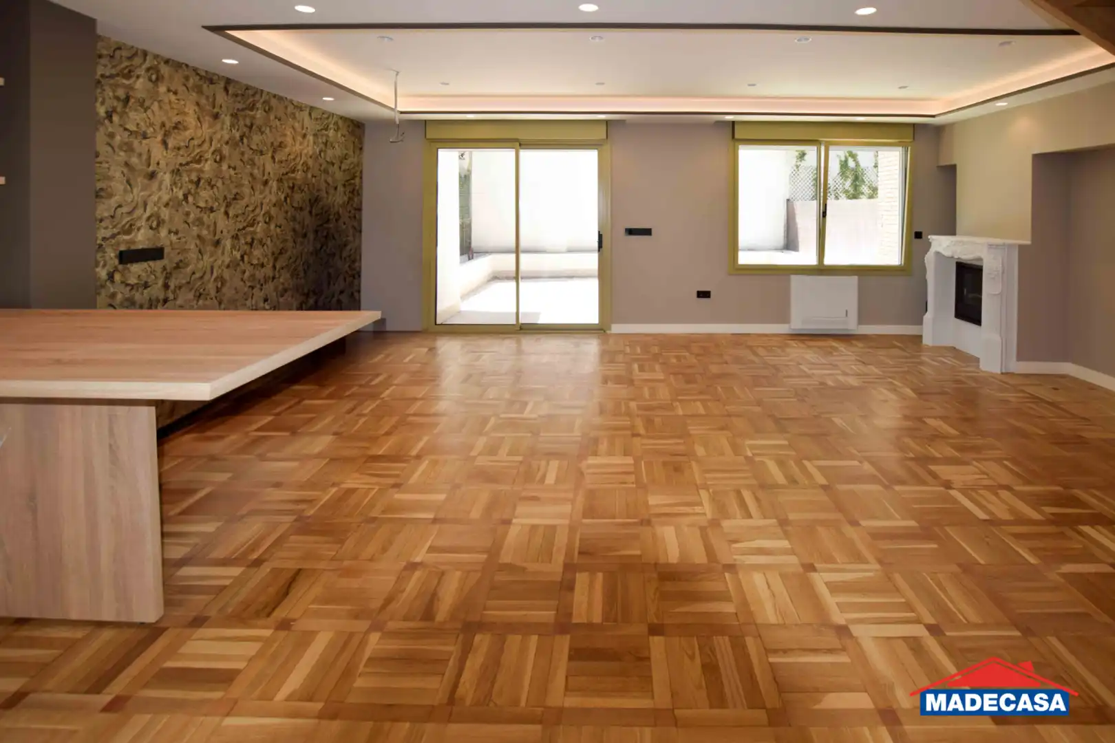 Sala d'estar de Casa adosada en venda en Pozuelo de Alarcón amb Aire condicionat, Calefacció i Jardí privat