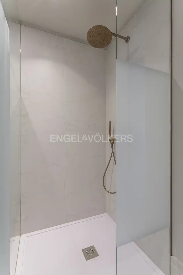 Baño de Piso de alquiler en Centro
