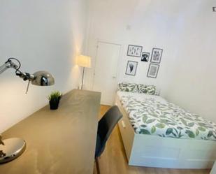 Bedroom of Apartment to share in  Madrid Capital  with Heating, Furnished and Washing machine