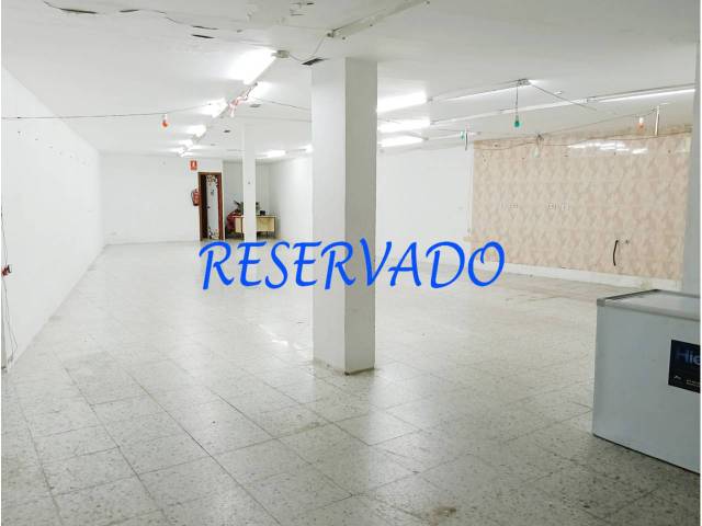 Local comercial en Alquiler en Moraleja de Enmedio