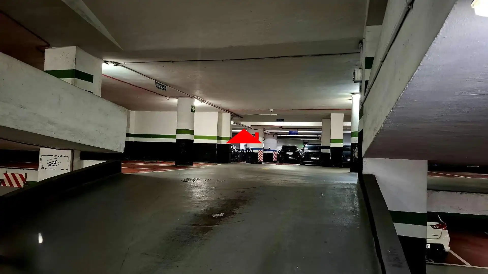Aparcament de Oficina en venda en Abando - Albia