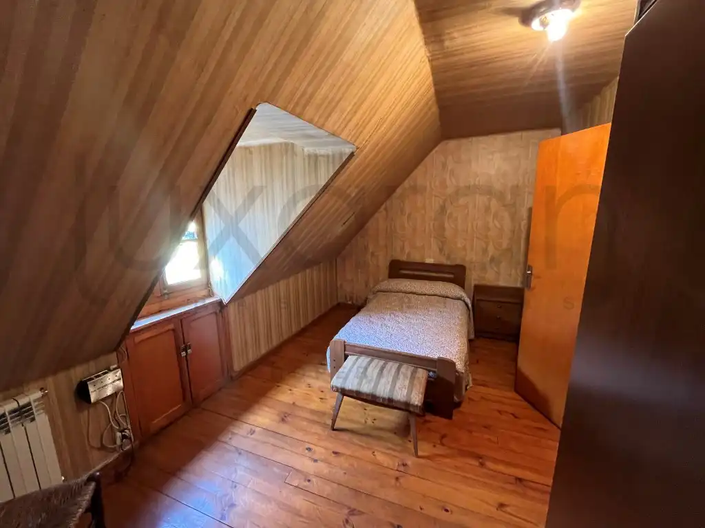 Dormitori de Casa o xalet en venda en Bossòst