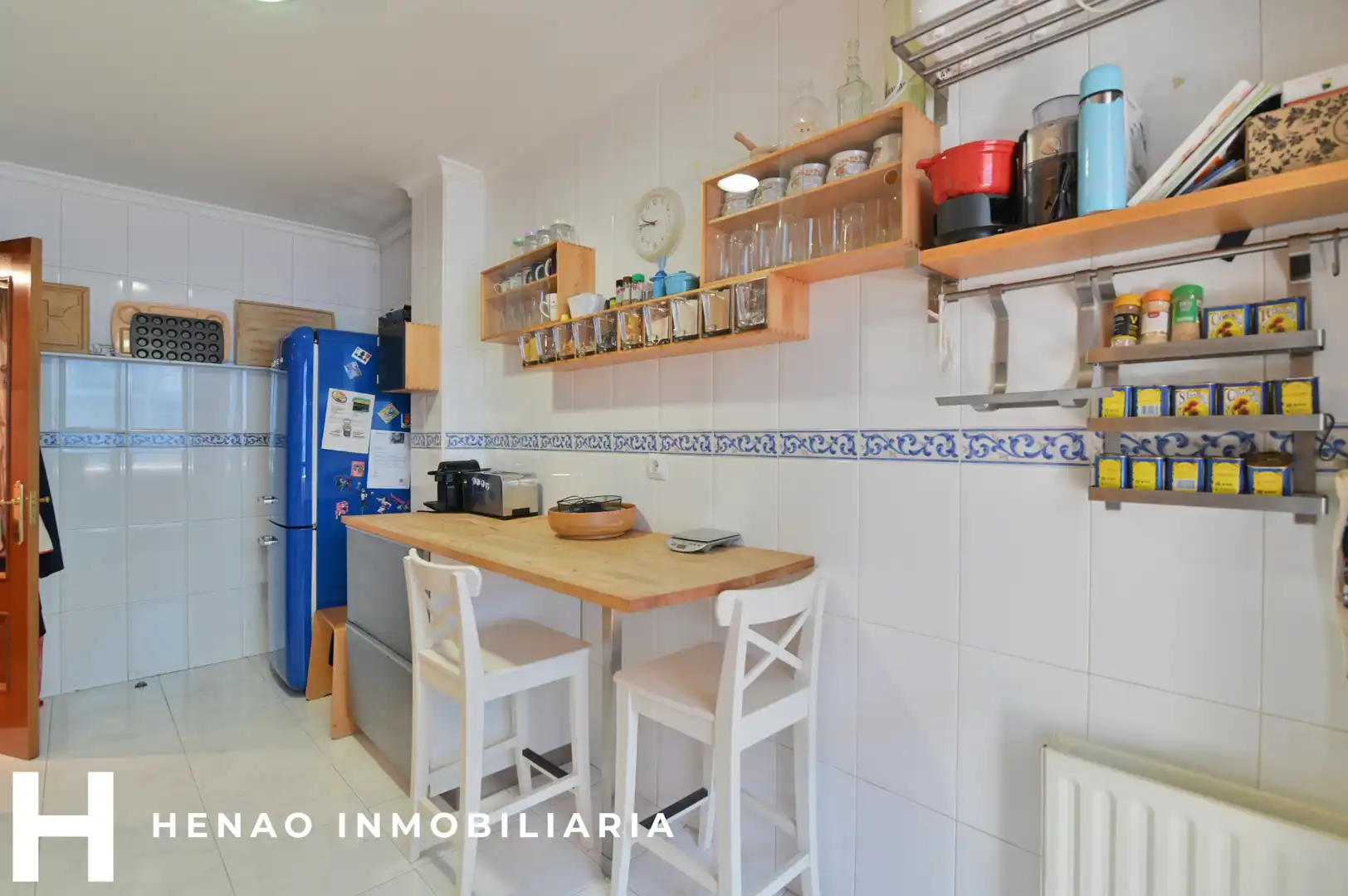 Kitchen of Duplexes for sale in Bilbao   with Heating, Furnished and Oven