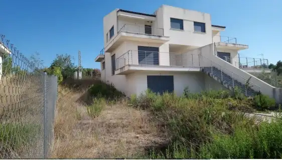 Casa adosada en venda en Chiva